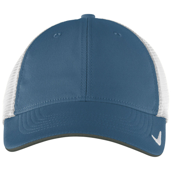 Navy Nike Dri-Fit hat - Red block UM with grey and white rope
