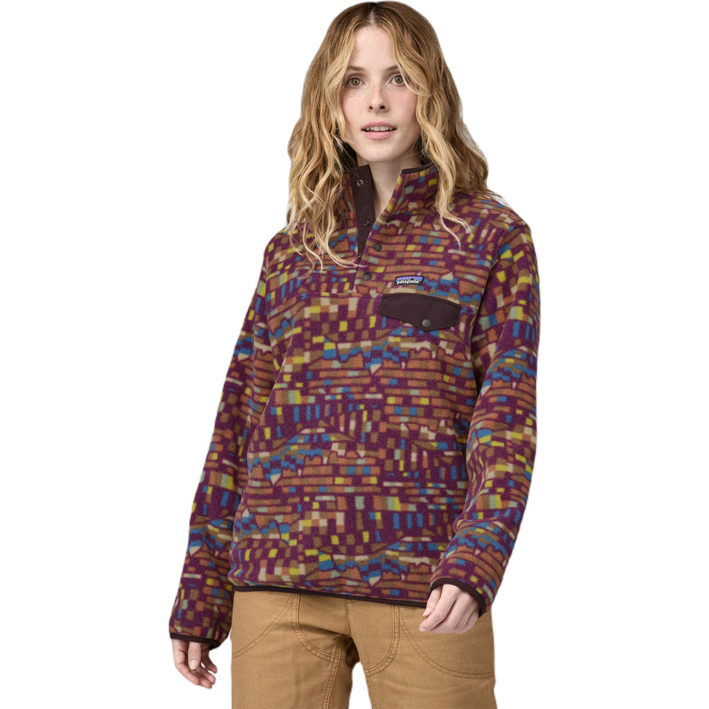 Patagonia Women's Fitz Roy Patchwork Night Plum Lightweight Synchilla SnapT Fleece Pullover