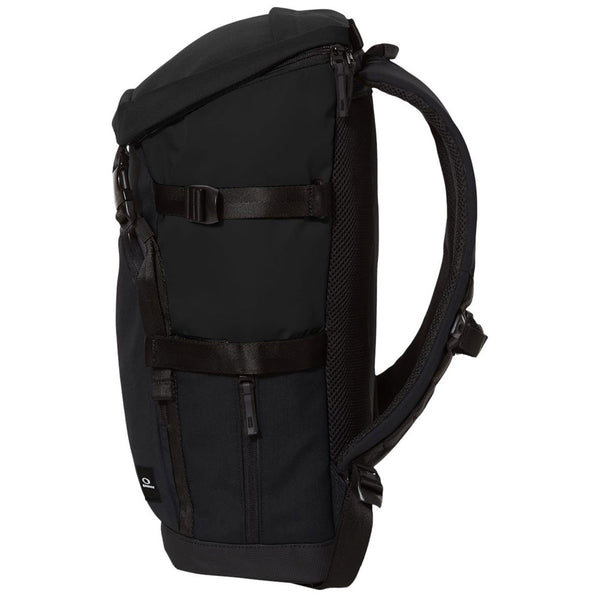 Oakley Blackout 22L Organizing Backpack